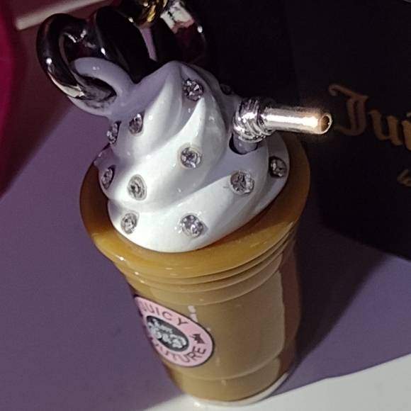 🧦 Holiday ✨ Whipped Sparklyl Cream Ice ☕ Fun 🧦 Stuffer Never Removed 🎁 - Picture 3 of 8